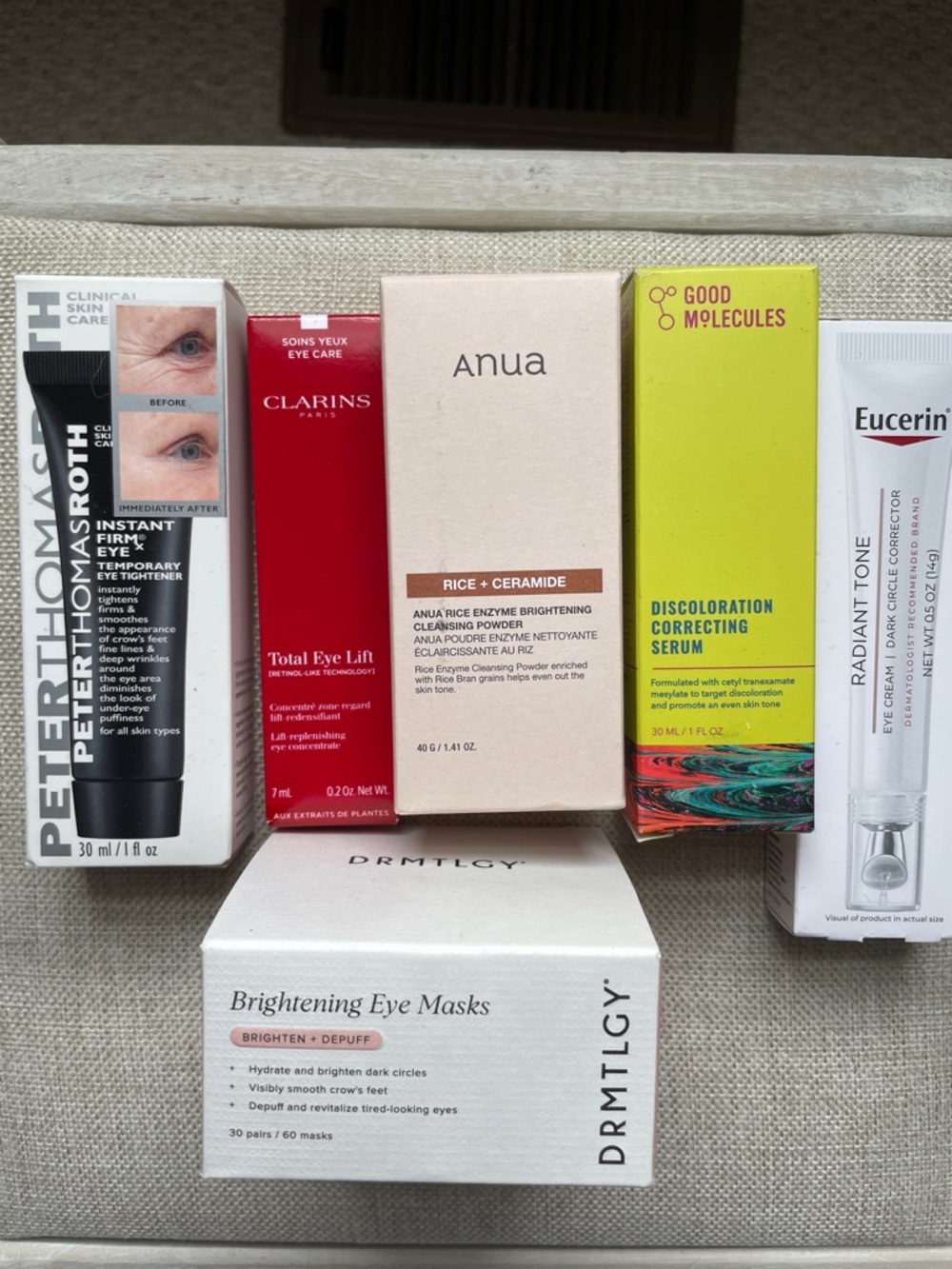 Skincare Bundle Featuring Anua Rice + Ceramide Cleansing Powder (Peach Box)